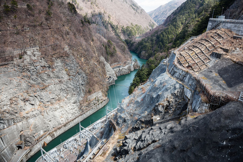 dam