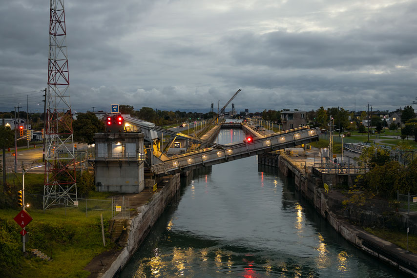 verlassen einer schleuse, welland kanal